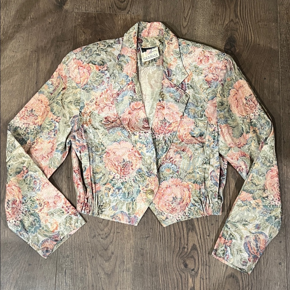 Vintage Floral Tapestry Style Jacket